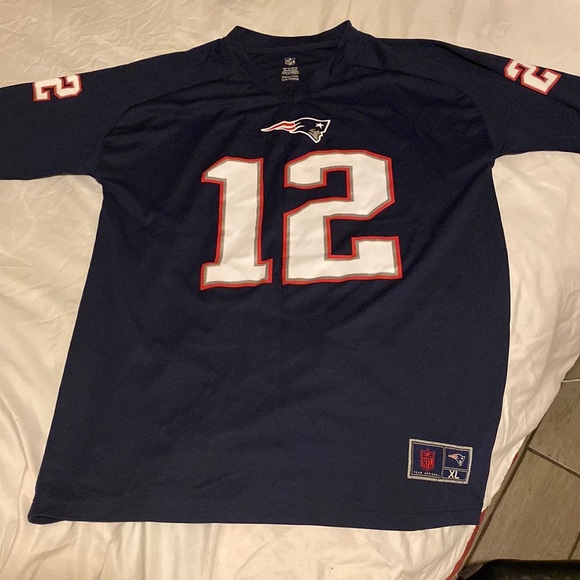 Tom Brady Patriots jersey - Picture 1 of 2